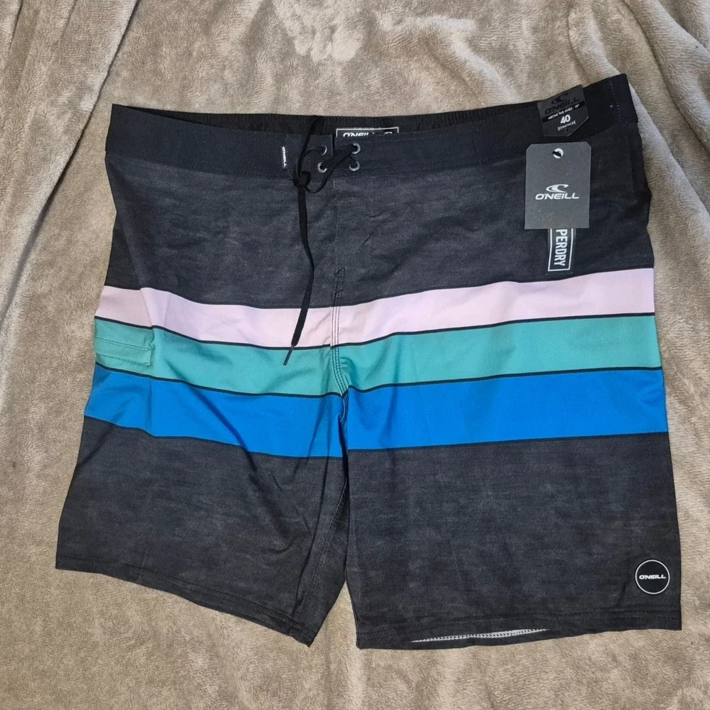 O'Neill Hyperfreak Heist Line Board Shorts Men 40 Black Grey Striped SP2106008